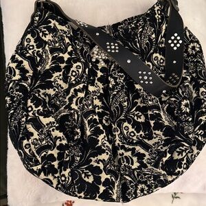 MIDI QUEENS FROM VENTURA LARGE PURSE!